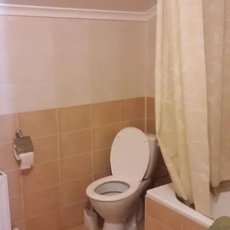 Pensionat Gruen Hof Militray-sadyba